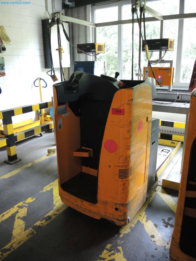 Produktionsmaschinen einer Druckerei-2