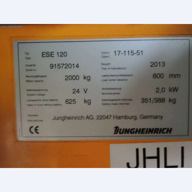 Produktionsmaschinen einer Druckerei-3