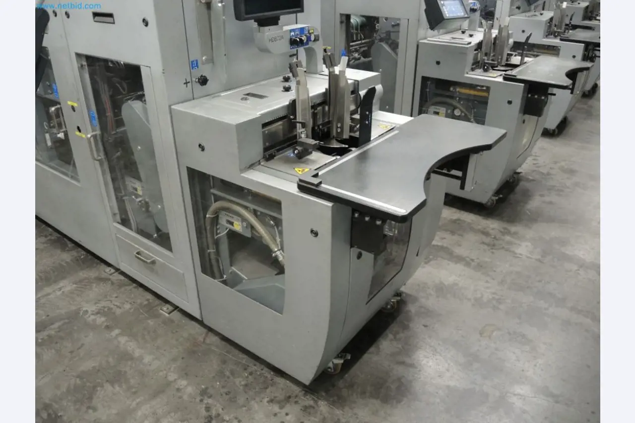 Máquinas de producción de una imprenta-3