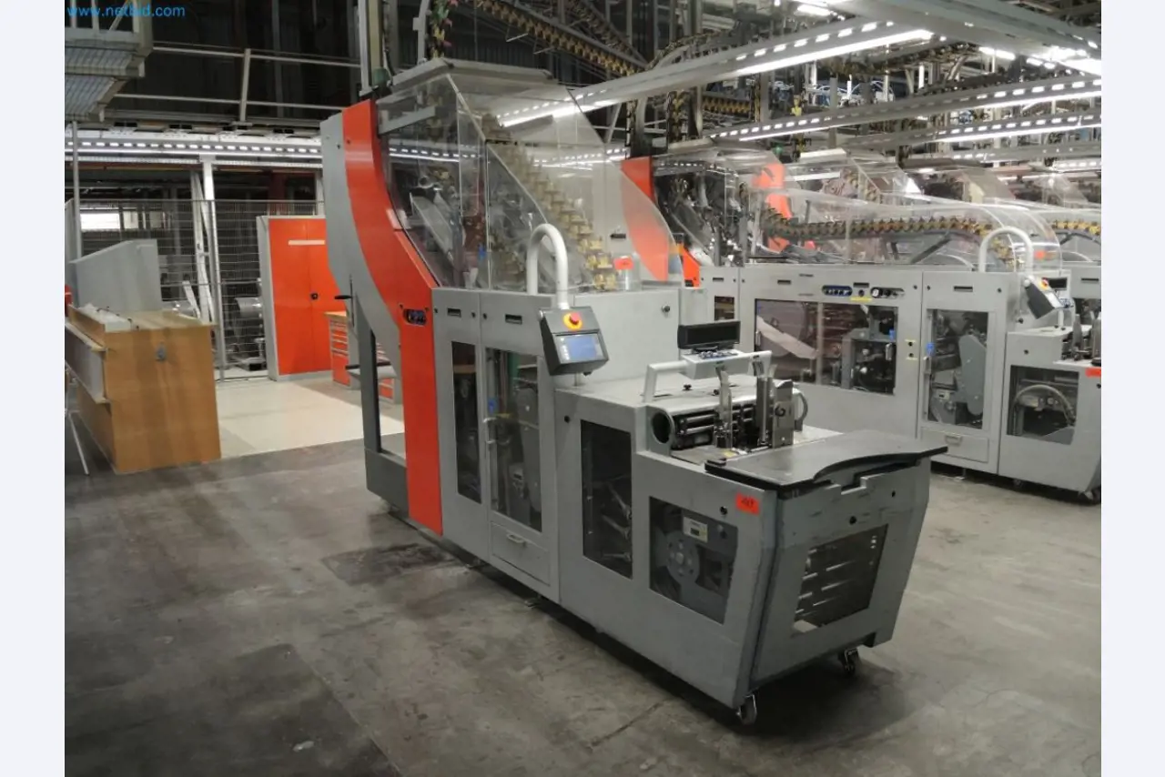 Produktionsmaschinen einer Druckerei-1