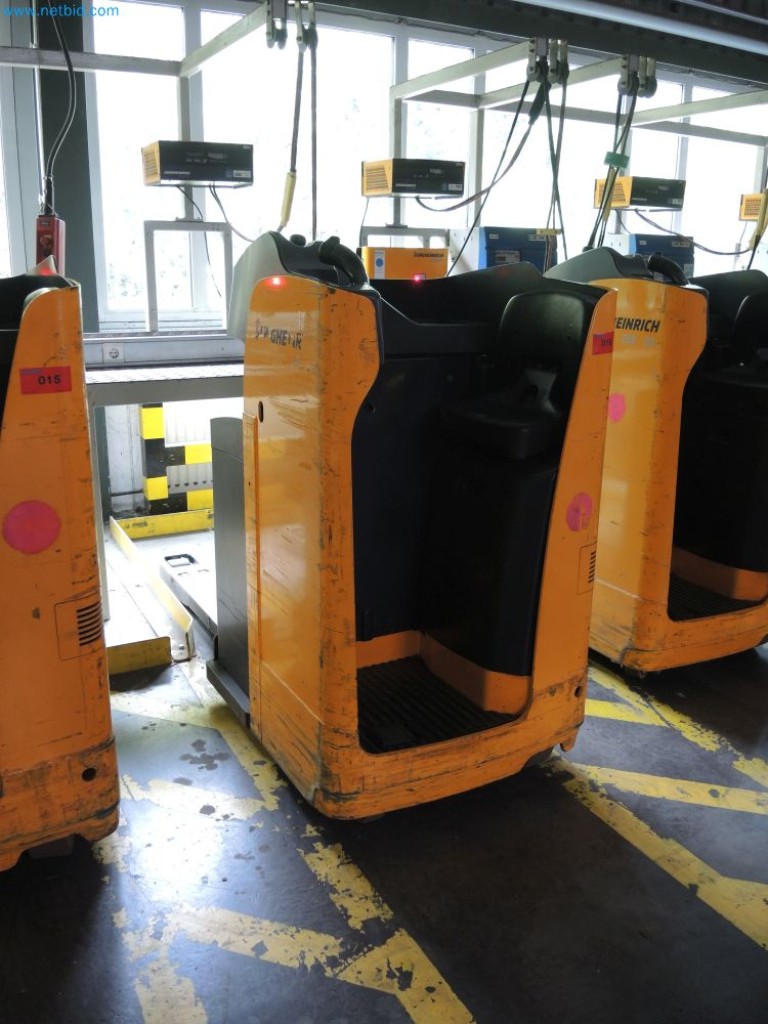 Produktionsmaschinen einer Druckerei-1