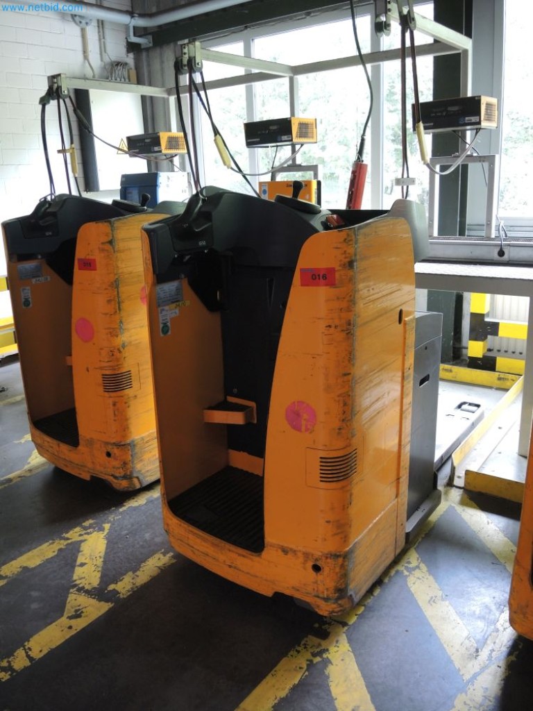 Produktionsmaschinen einer Druckerei-2