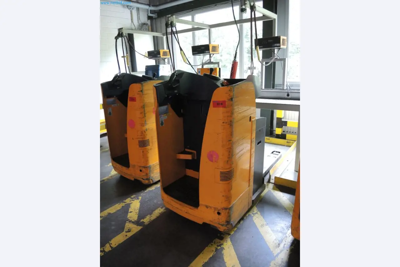 Produktionsmaschinen einer Druckerei-2