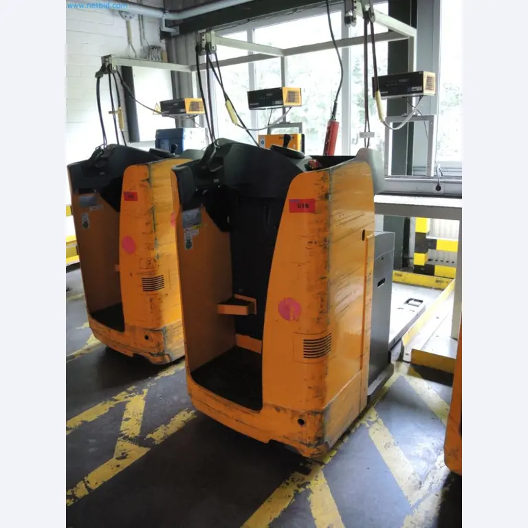 Produktionsmaschinen einer Druckerei-2