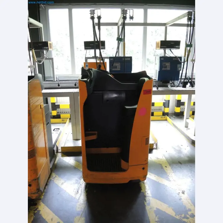 Produktionsmaschinen einer Druckerei-2