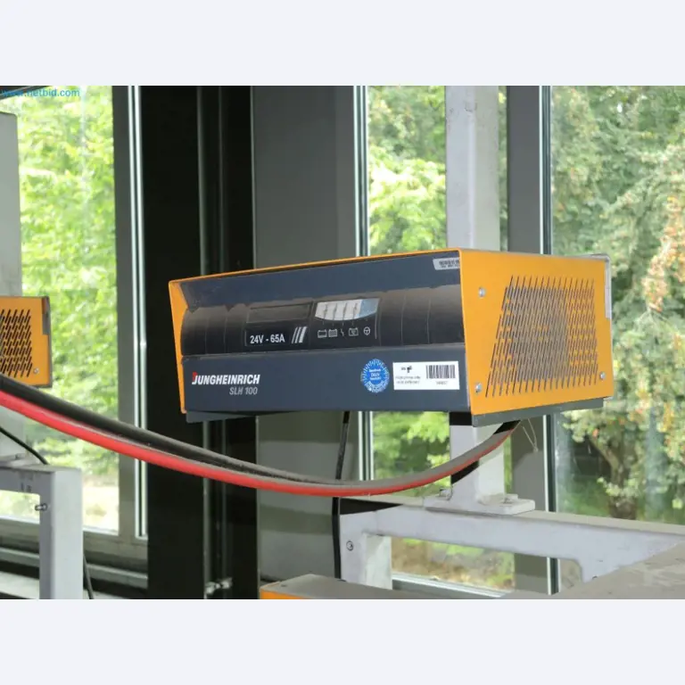 Produktionsmaschinen einer Druckerei-4