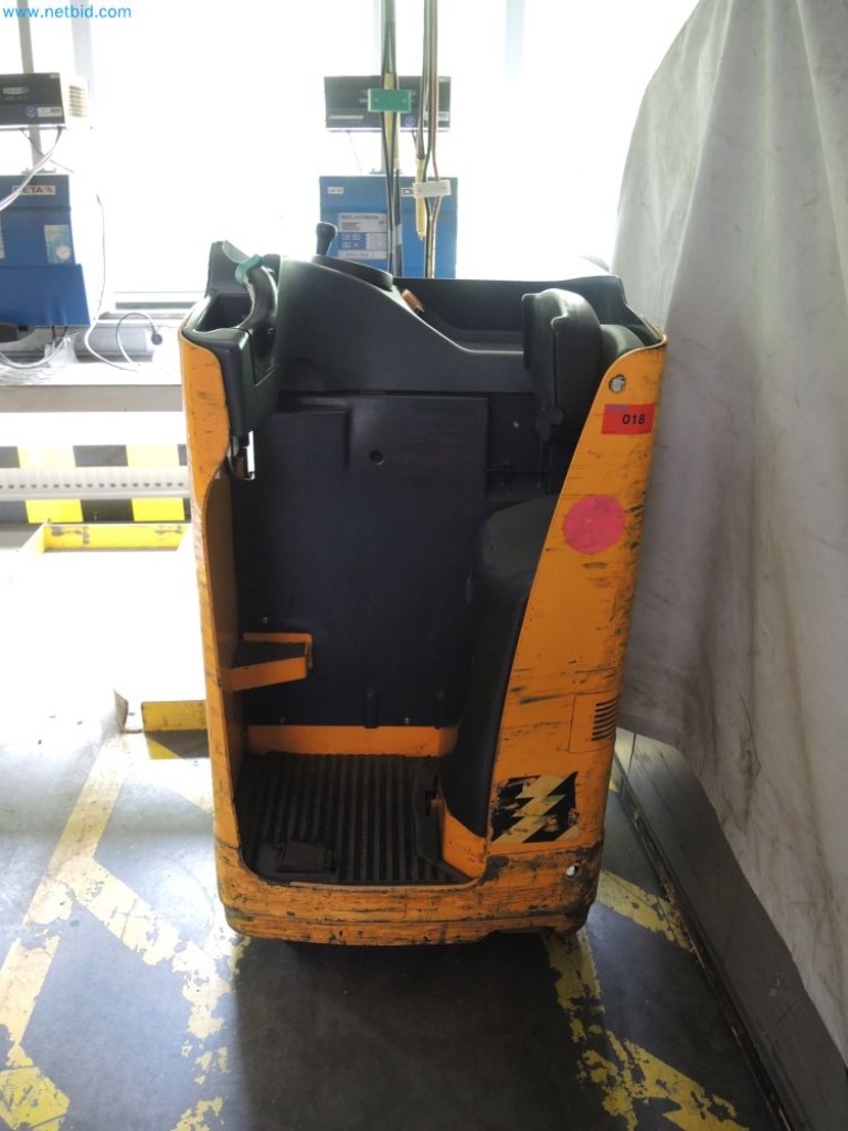 Výrobní stroje tiskařské společnosti-2