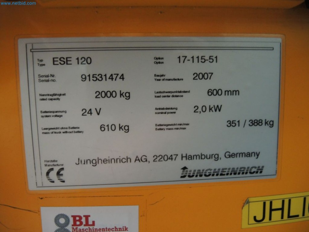 Výrobní stroje tiskařské společnosti-3