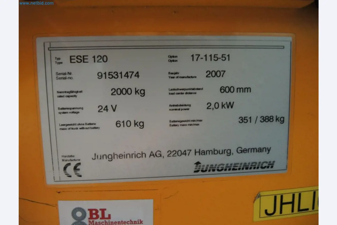 Výrobní stroje tiskařské společnosti-3