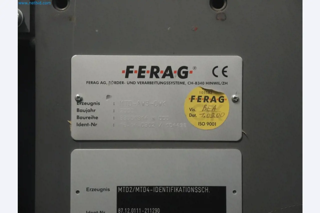 Produktionsmaschinen einer Druckerei-6