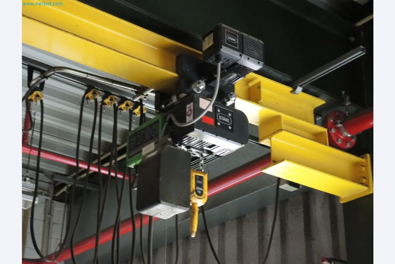 Produktionsmaschinen einer Druckerei-2