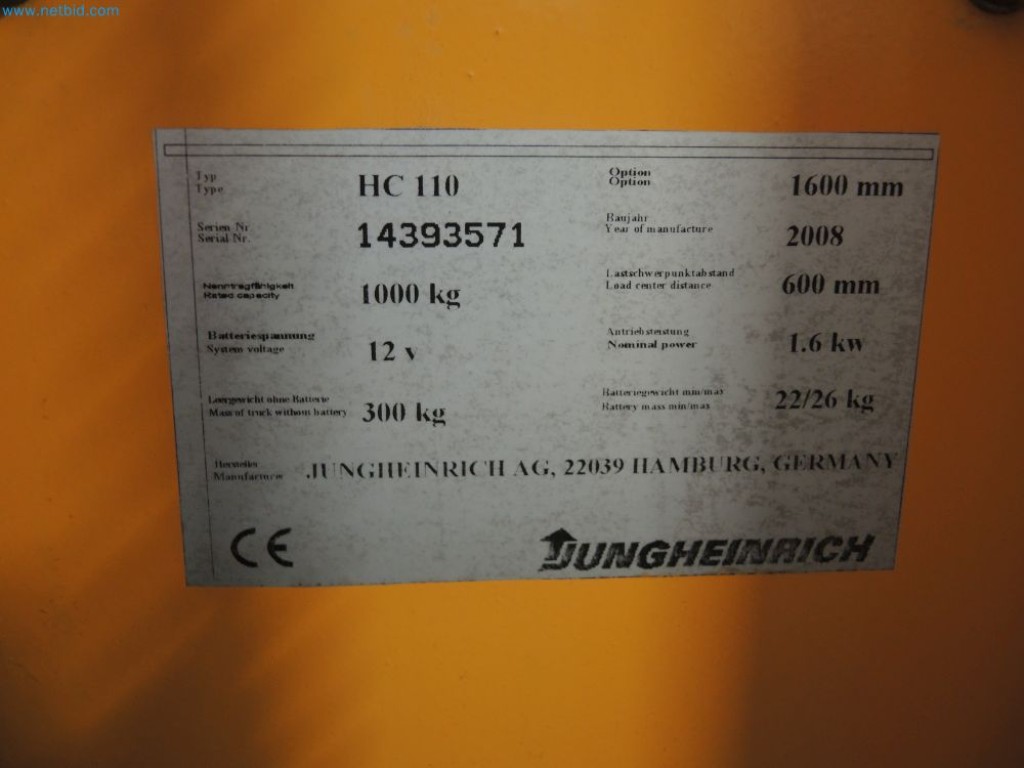 Produktionsmaschinen einer Druckerei-4