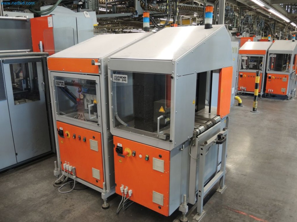 Produktionsmaschinen einer Druckerei-3