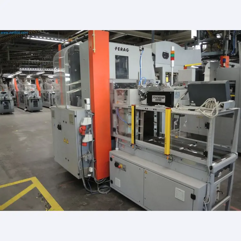 Produktionsmaschinen einer Druckerei-7