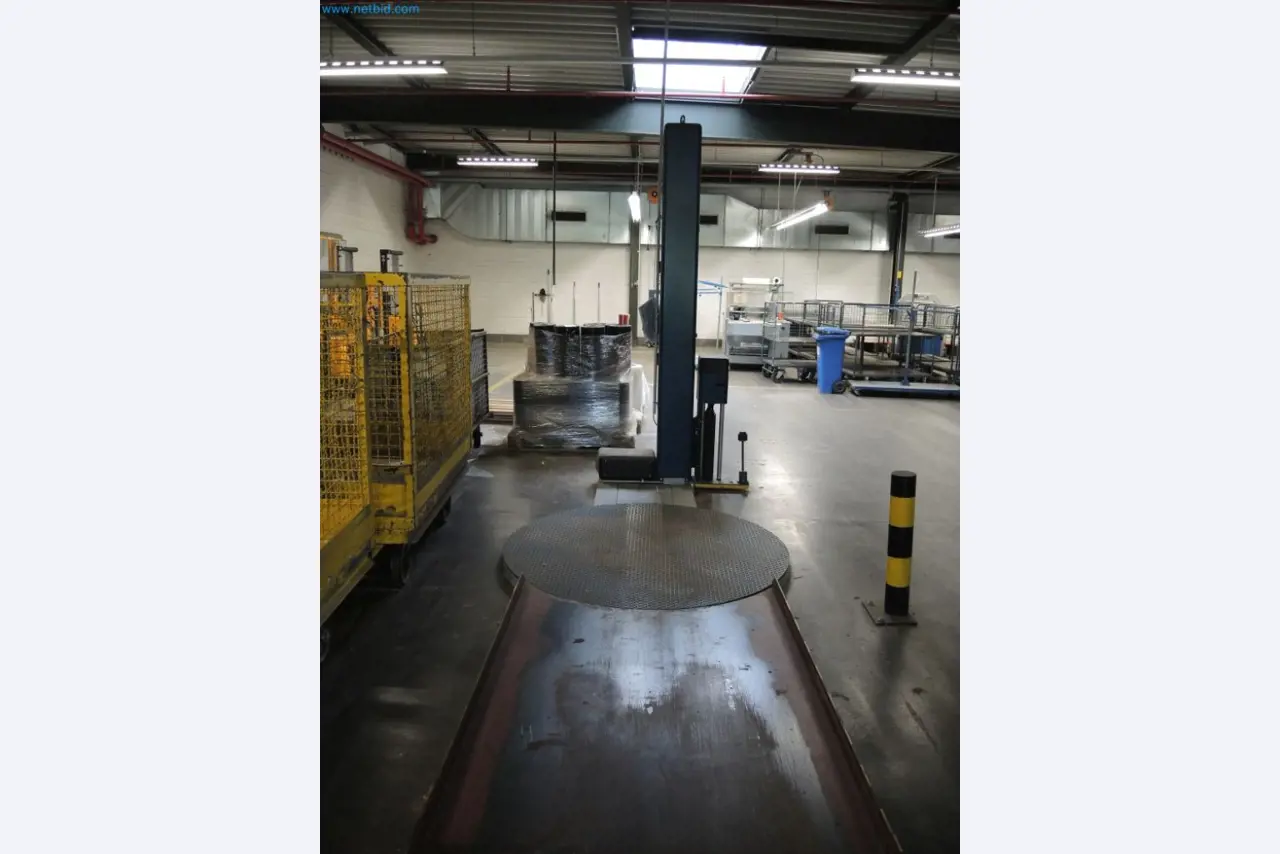 Produktionsmaschinen einer Druckerei-3