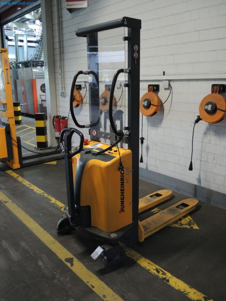 Máquinas de producción de una imprenta-2