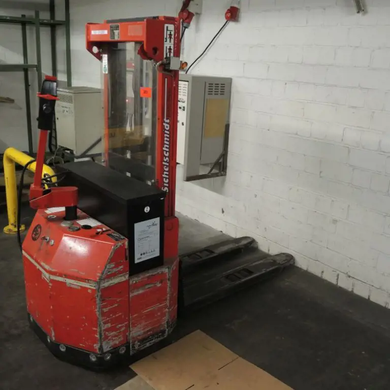 Electric pedestrian stacker Sichelschmidt