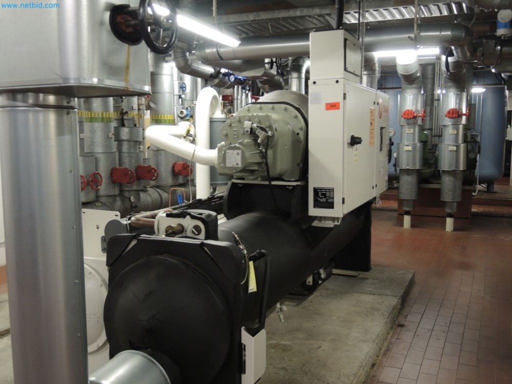 Maszyny produkcyjne firmy poligraficznej-3