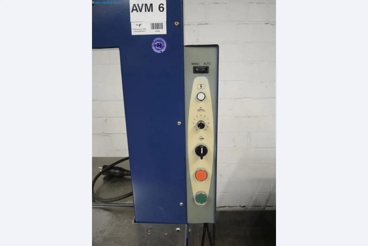 Produktionsmaschinen einer Druckerei-4