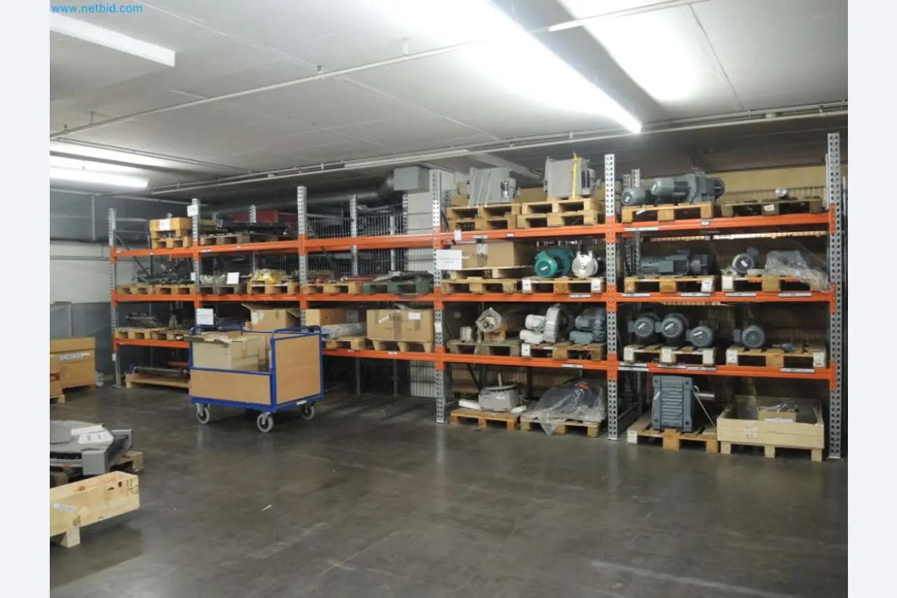 Máquinas de produção de uma empresa de impressão-3