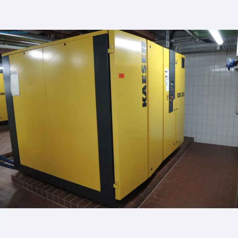 Produktionsmaschinen einer Druckerei-2