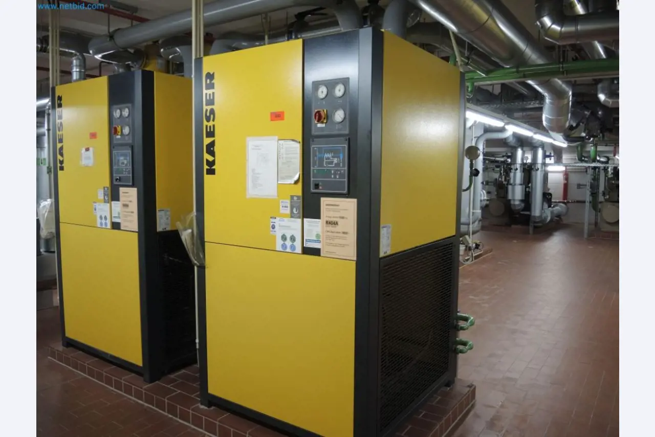 Machines de production d'une imprimerie-1
