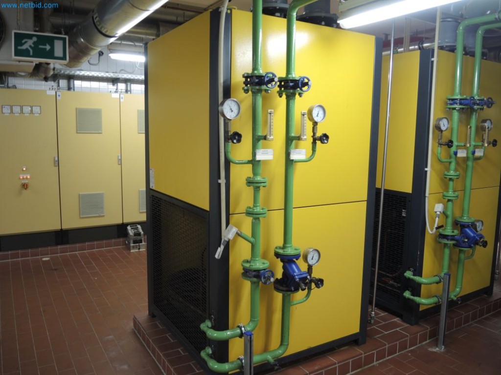 Máquinas de produção de uma empresa de impressão-2