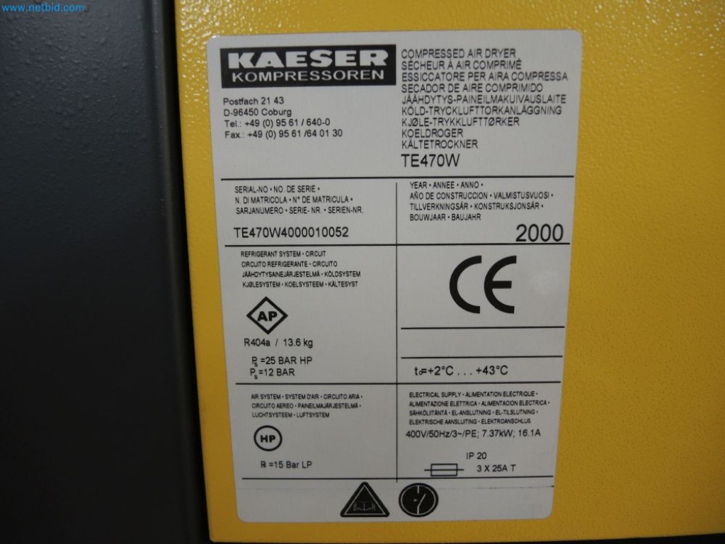 Máquinas de produção de uma empresa de impressão-4