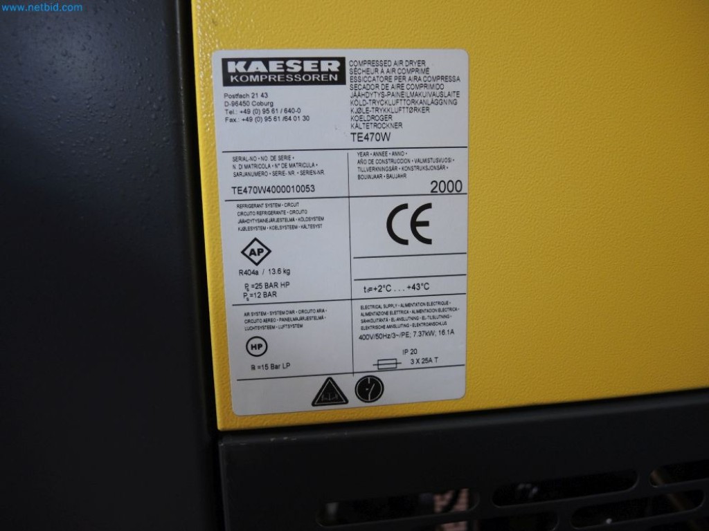 Máquinas de produção de uma empresa de impressão-3