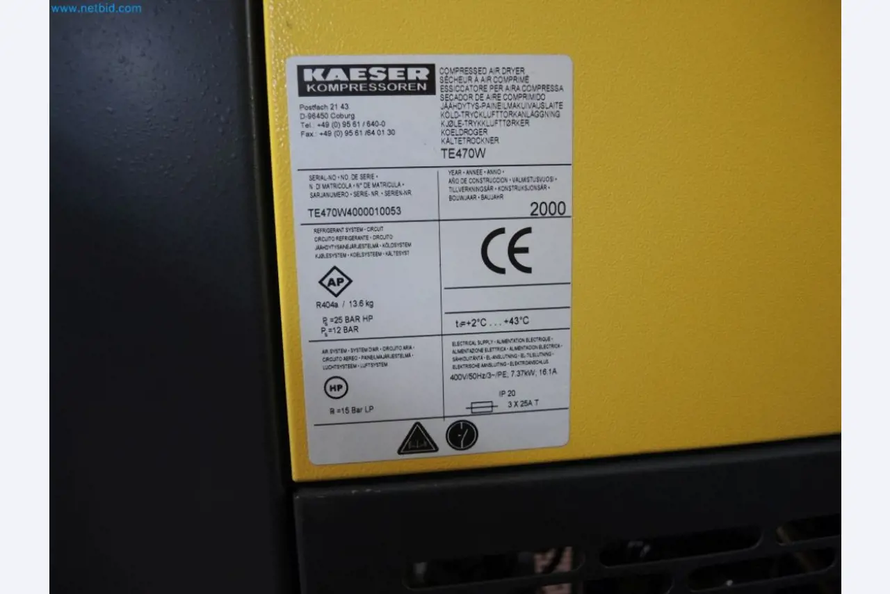 Produktionsmaschinen einer Druckerei-3