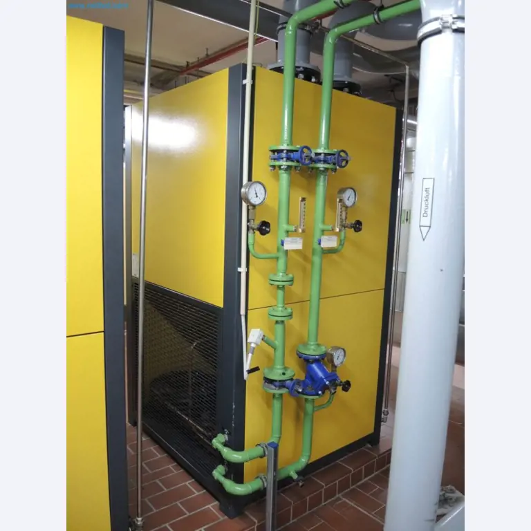 Produktionsmaschinen einer Druckerei-4