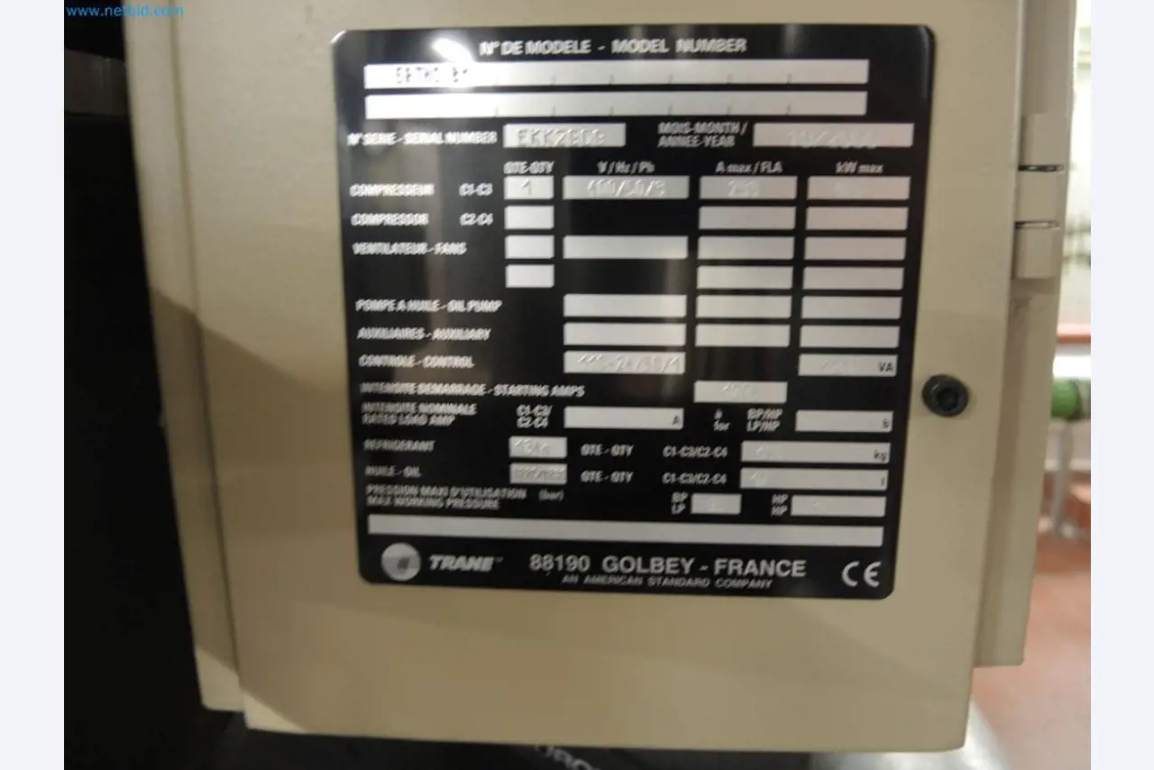 Produktionsmaschinen einer Druckerei-11