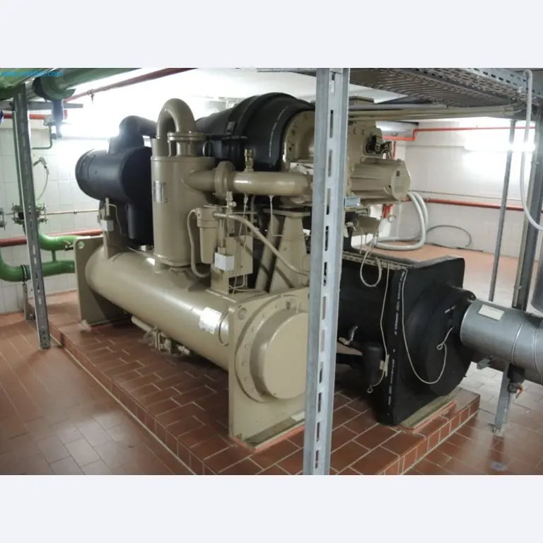 Produktionsmaschinen einer Druckerei-9