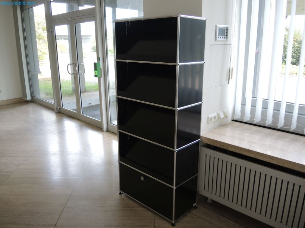 Máquinas de produção de uma empresa de impressão-3