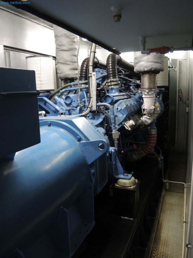 Máquinas de produção de uma empresa de impressão-8