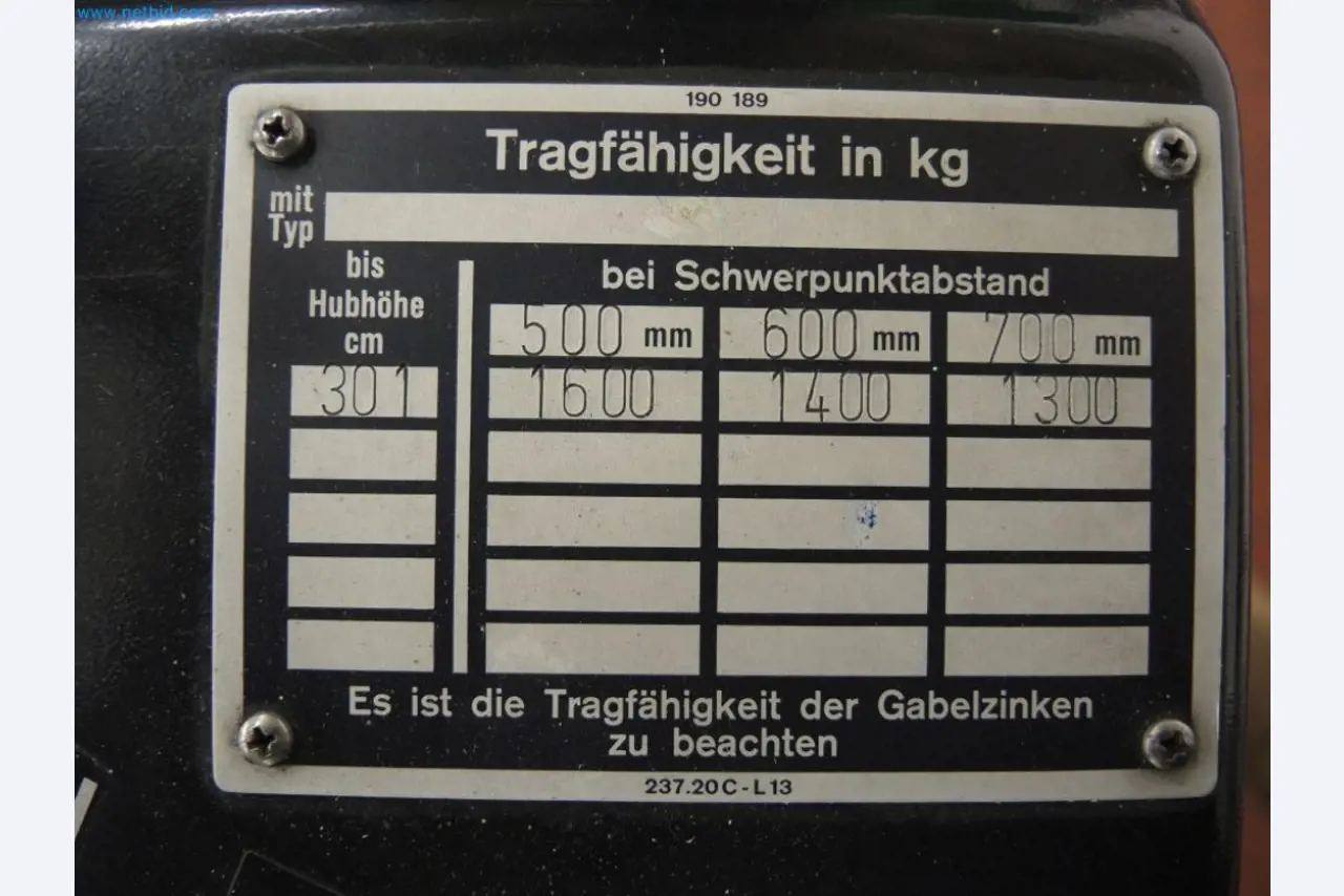Produktionsmaschinen einer Druckerei-5