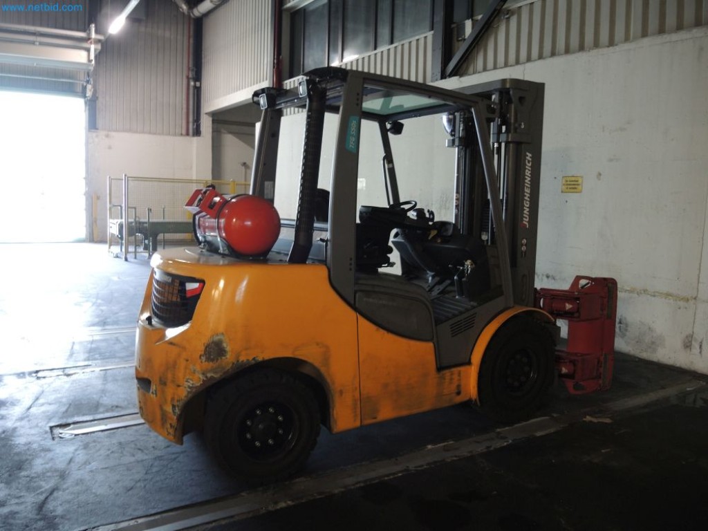 Máquinas de produção de uma empresa de impressão-9