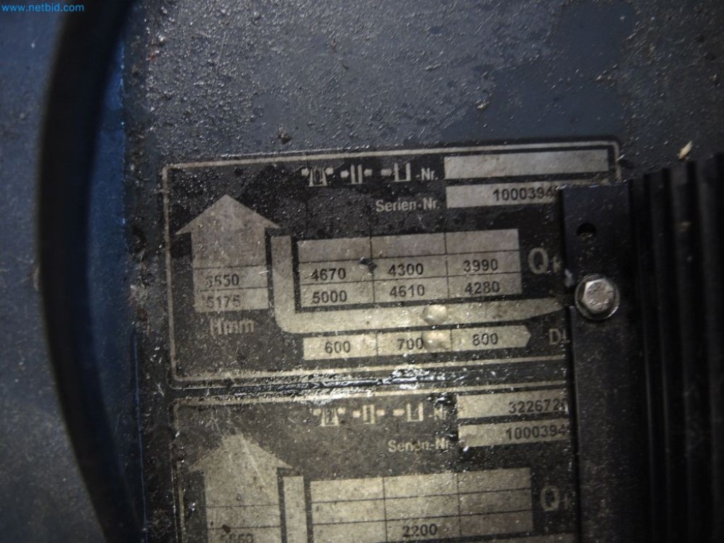 Produktionsmaschinen einer Druckerei-10