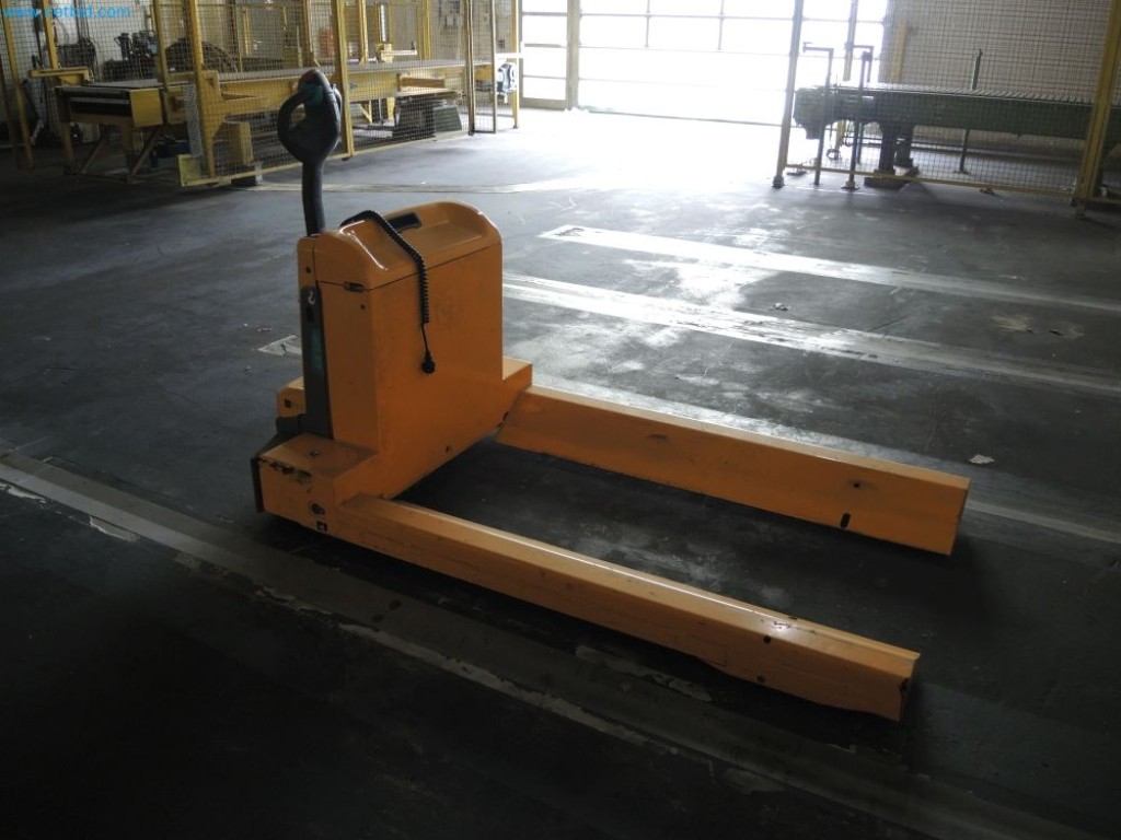 Produktionsmaschinen einer Druckerei-3