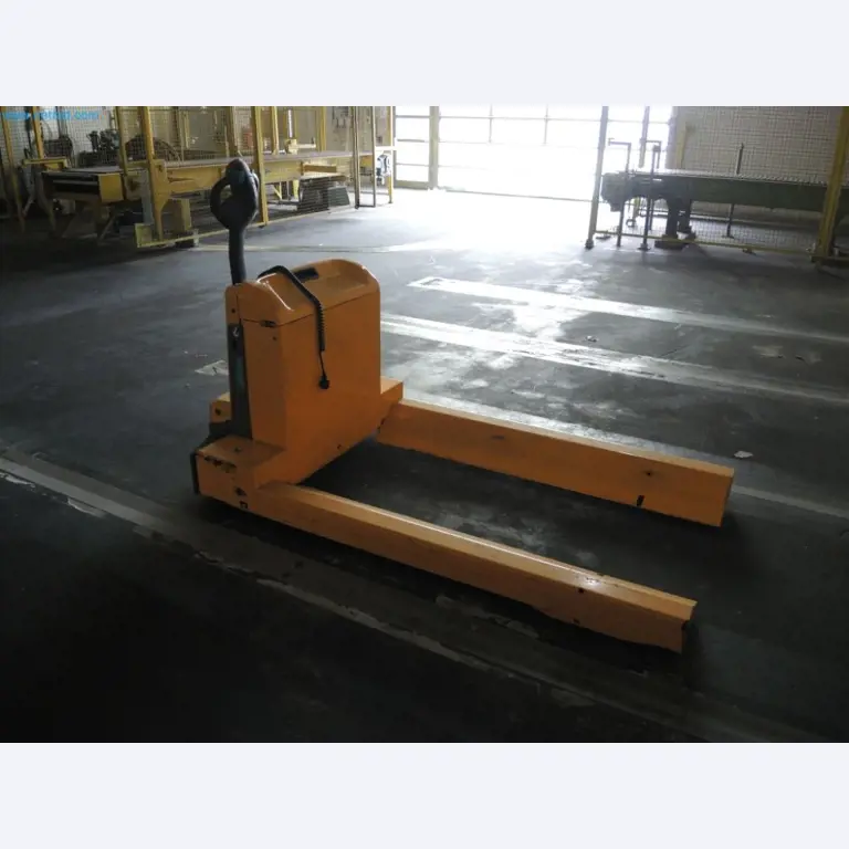 Produktionsmaschinen einer Druckerei-3