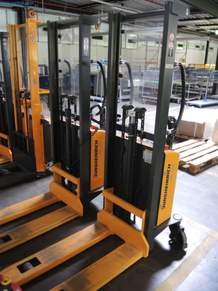 Proizvodni stroji tiskarne-3