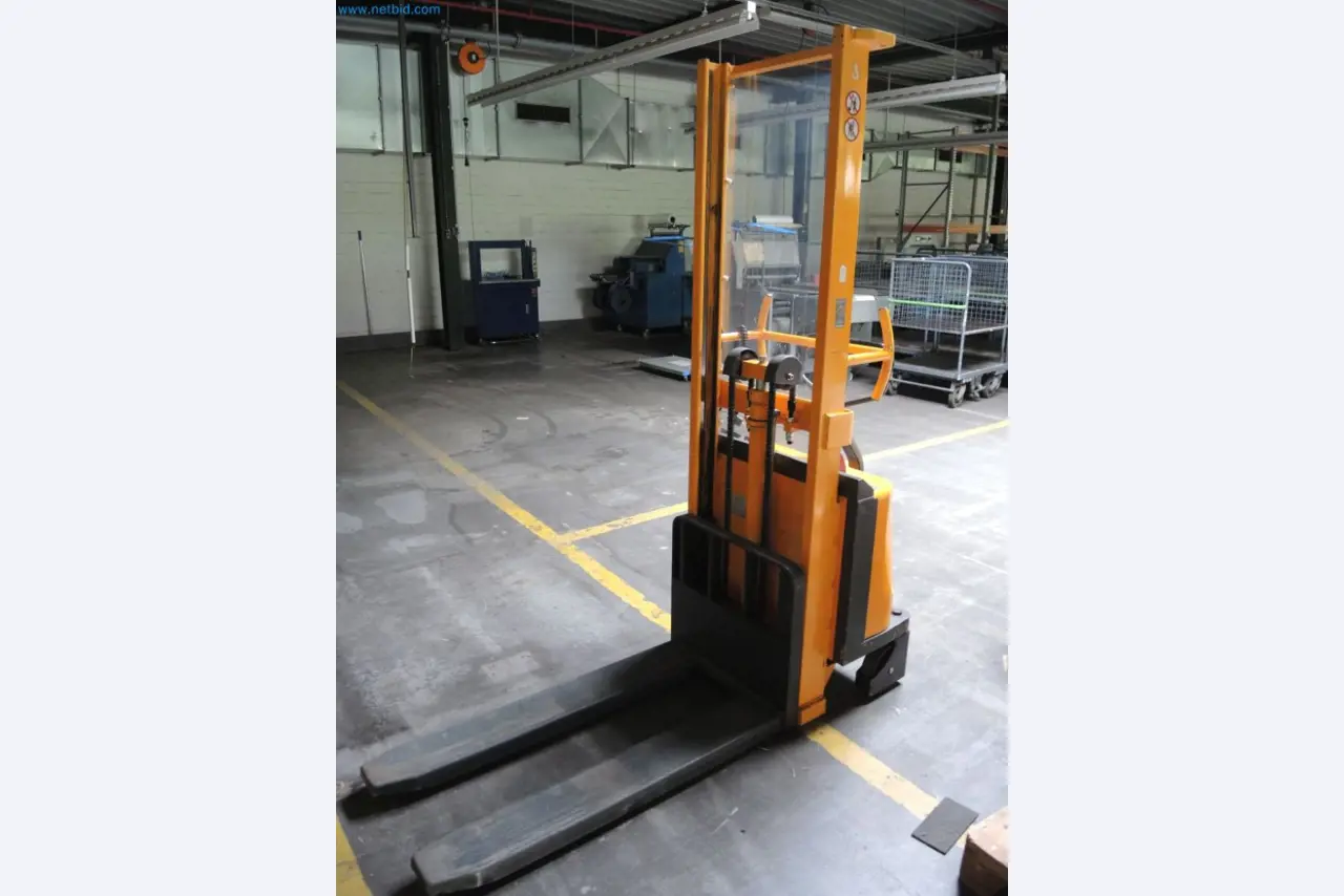 Máquinas de producción de una imprenta-1