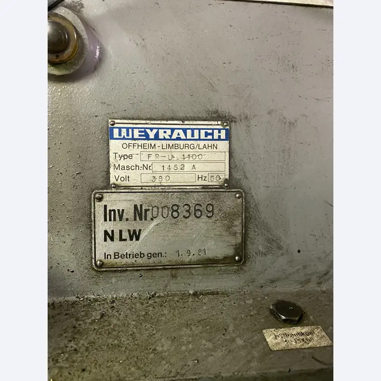 machines et équipements d'atelier et de bureau libérés-7