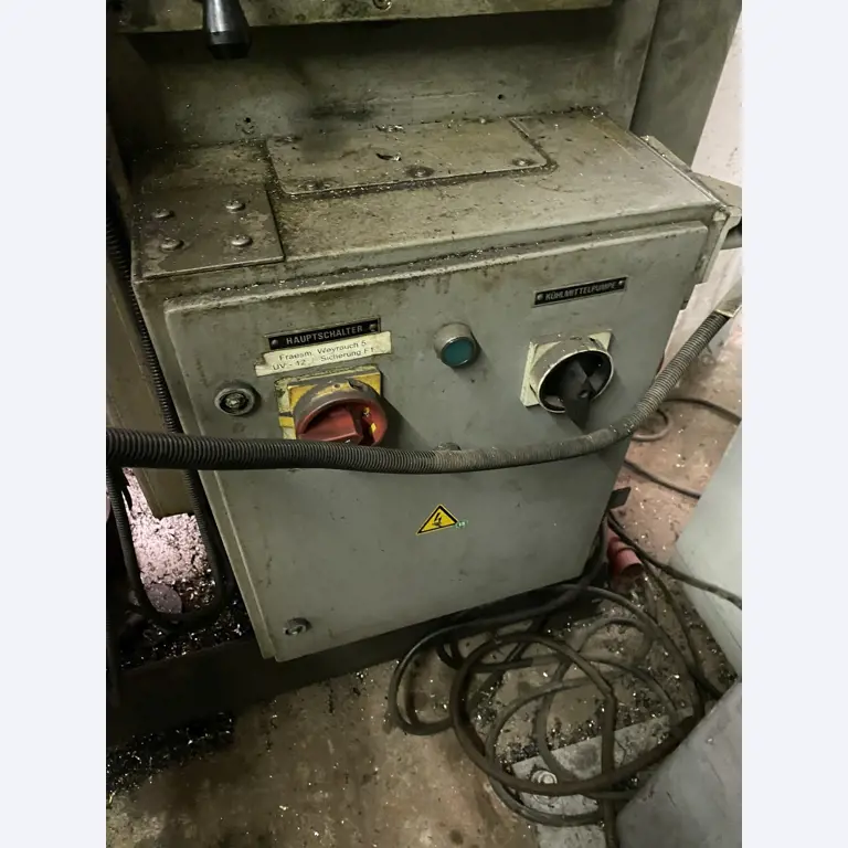 machines et équipements d'atelier et de bureau libérés-8