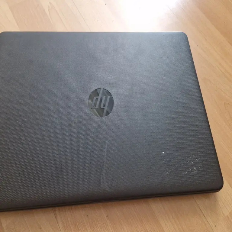 Laptop HP 15-BW0XX