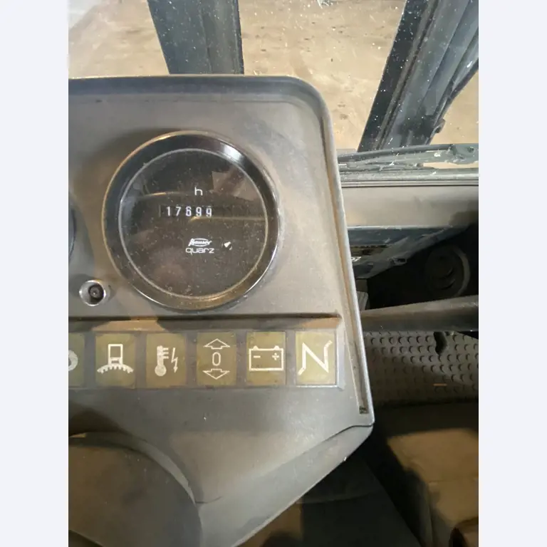 machines et équipements d'atelier et de bureau libérés-10