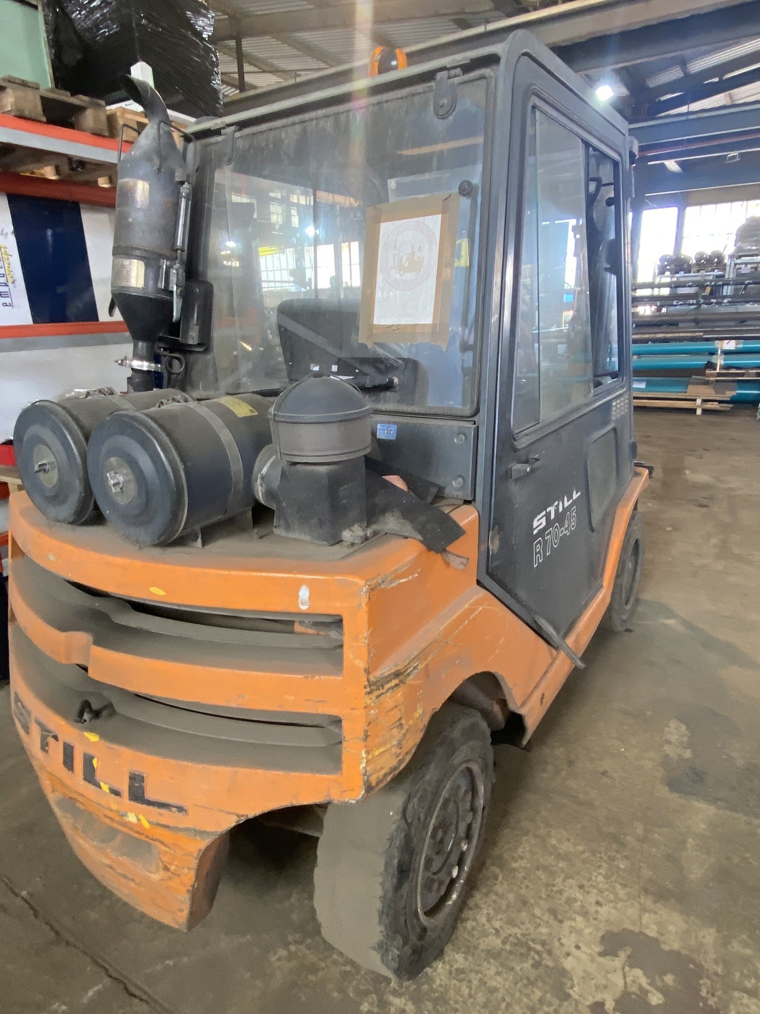 machines et équipements d'atelier et de bureau libérés-3