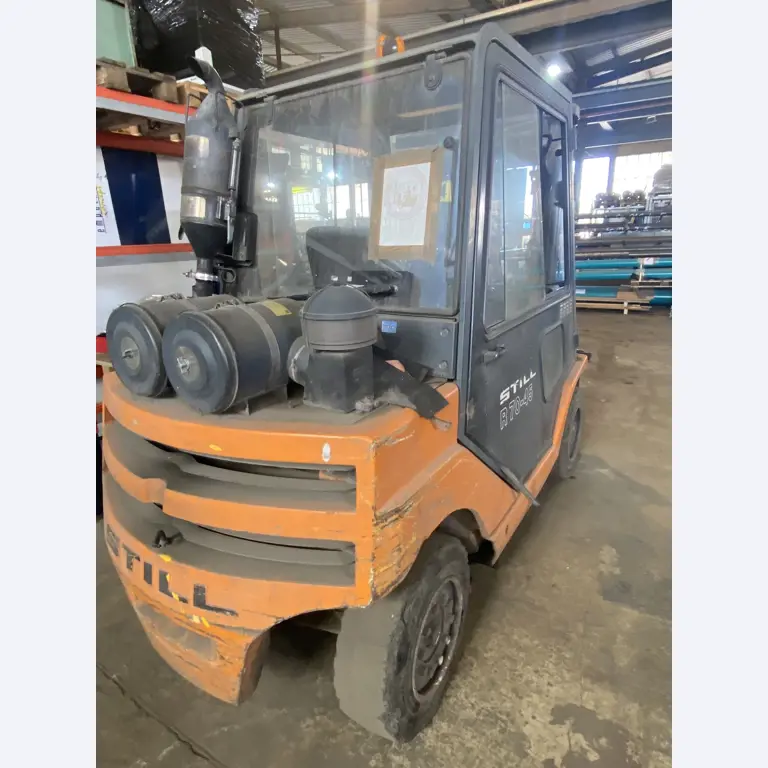 machines et équipements d'atelier et de bureau libérés-3