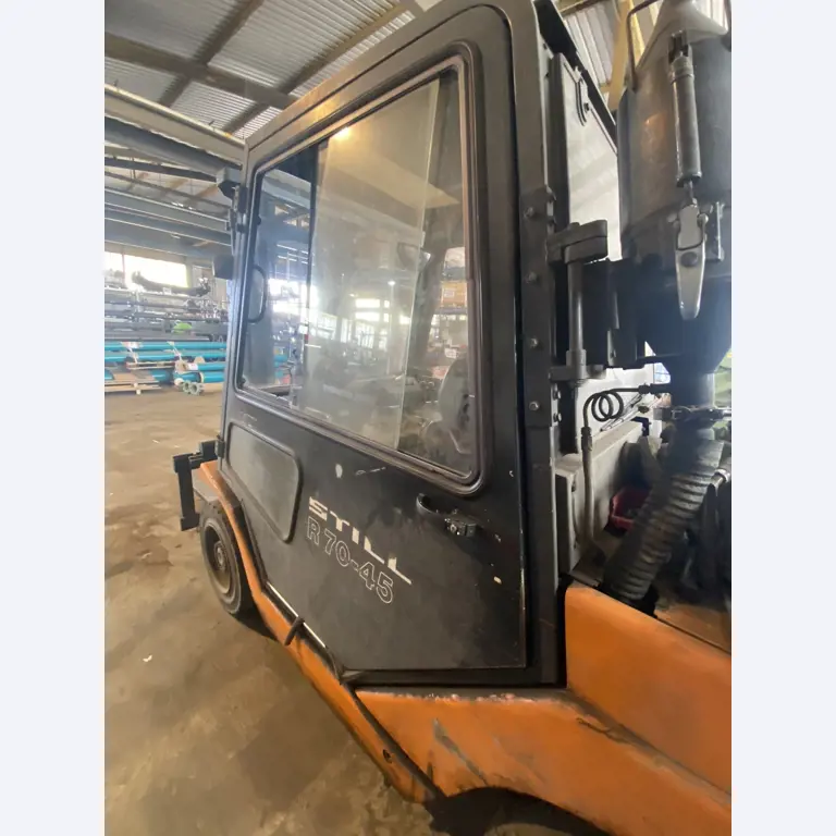 machines et équipements d'atelier et de bureau libérés-5