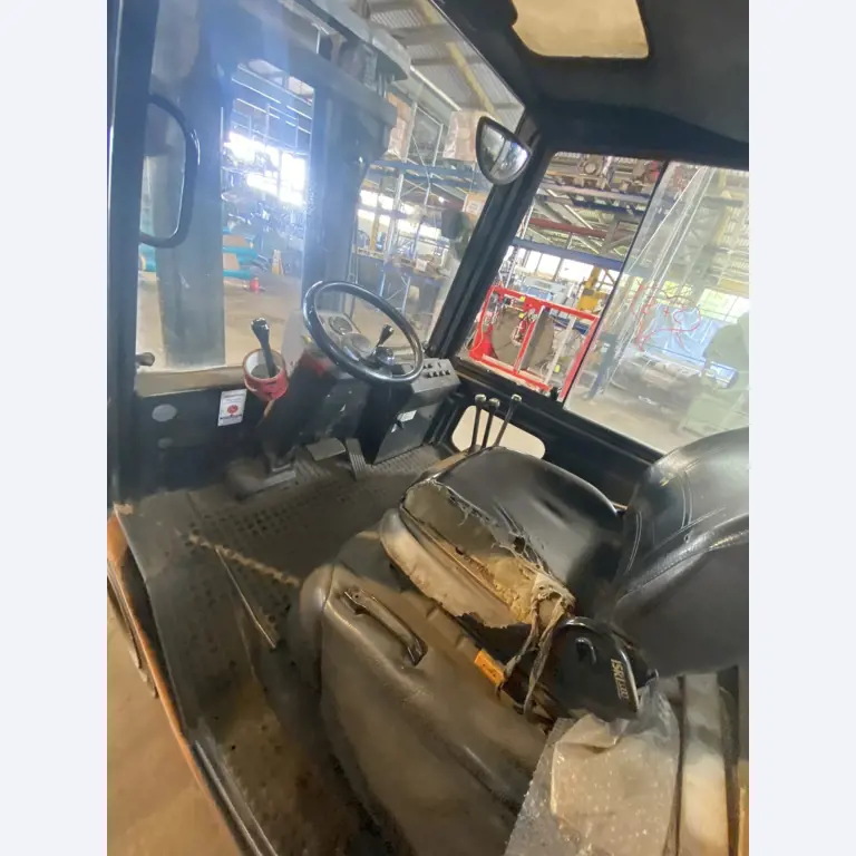 machines et équipements d'atelier et de bureau libérés-9